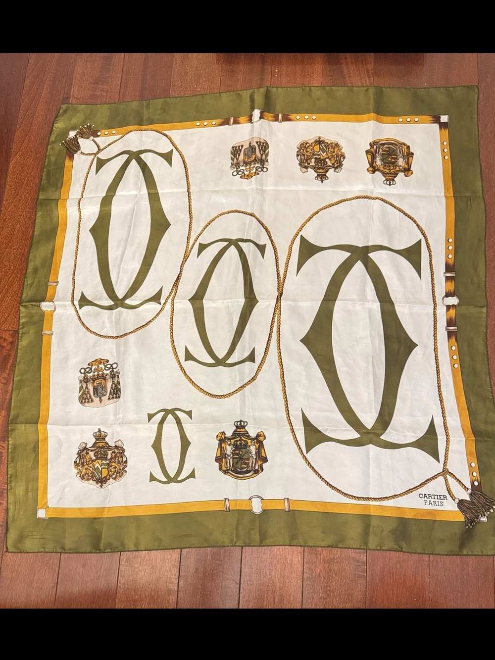 AUTHENTICATED 🤎 CARTIER Paris 35" x 33.5" Vintage Silk Scarf COA - Picture 2 of 14